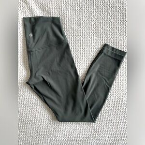 Like New Lulu Lemon High Rise Align Tight Size 4